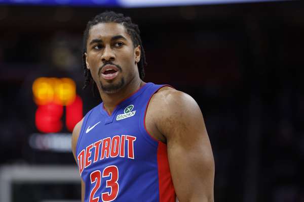 艾维伤愈归来首谈心路历程：珍惜重返赛场的每一刻